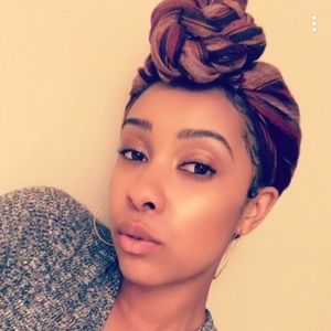 Meet your Posher, Prisca